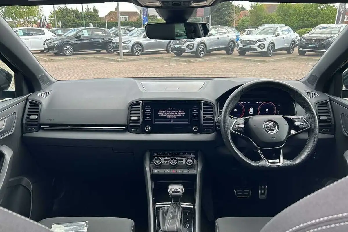 2023-skoda-karoq-15-tsi-sportline-dsg-big-3