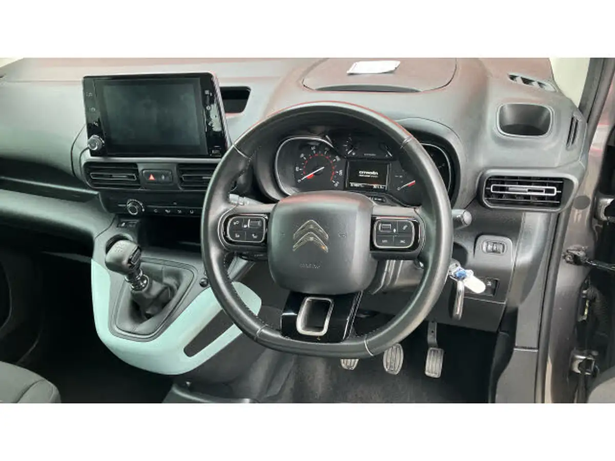 2018-citroen-berlingo-12-puretech-feel-m-size-big-9