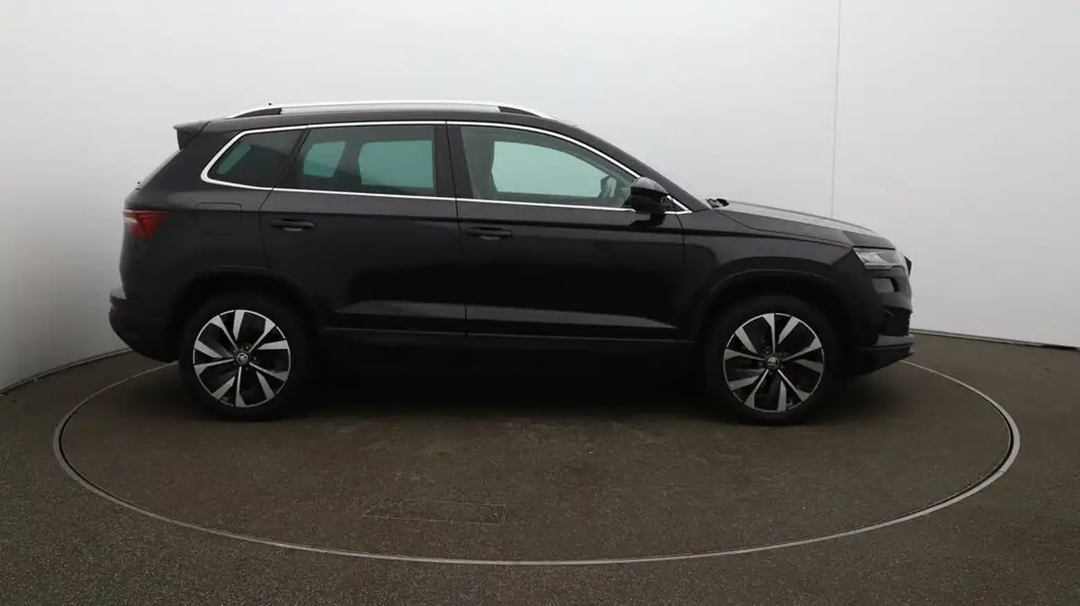 2022-skoda-karoq-15-tsi-se-l-big-47