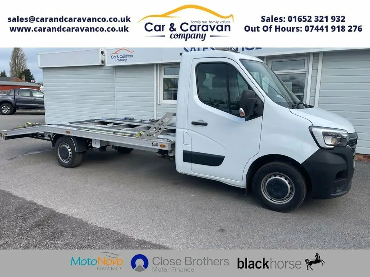 2023-renault-master-23dci-ll35-145-business-chassis-cab-big-1