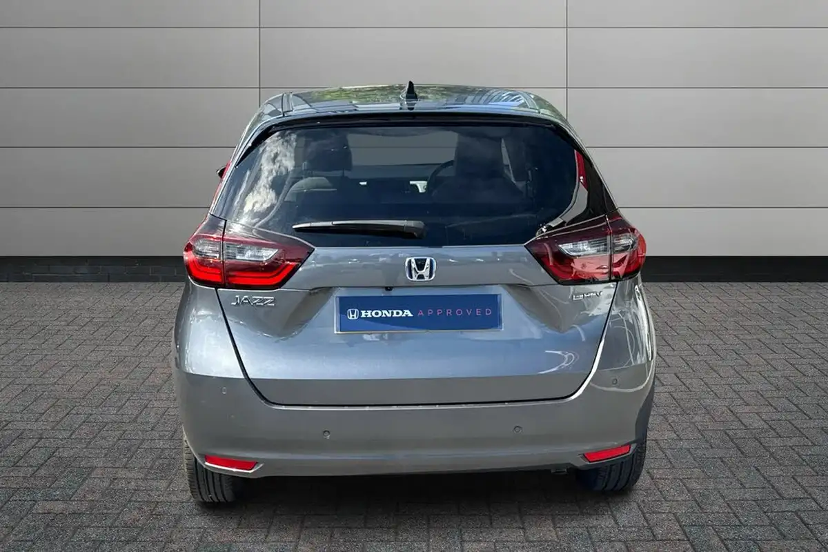 2022-honda-jazz-15-i-mmd-ex-107ps-big-22