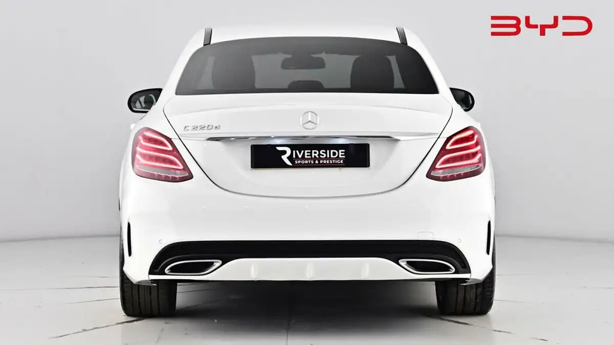 2016-mercedes-benz-c-class-21d-c220d-amg-line-170ps-ss-saloon-4d-auto-big-4
