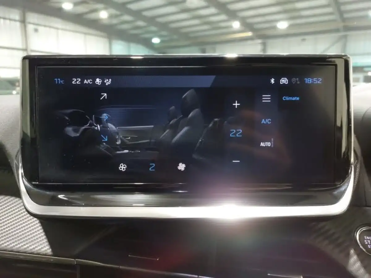 2024-peugeot-2008-suv-12-puretech-allure-130ps-big-15