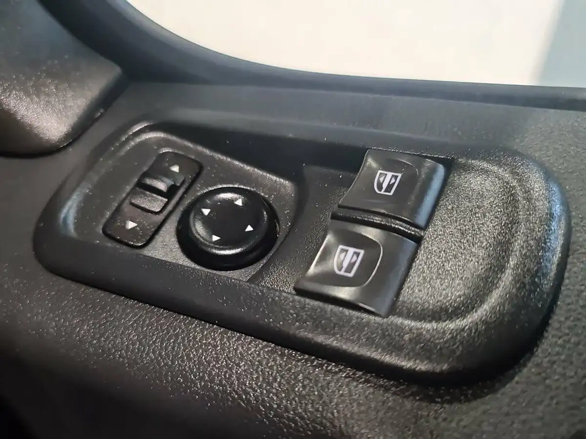 2021-vauxhall-movano-23cdti-l3h2-f3500-135pseu6dt-e-panel-van-big-33