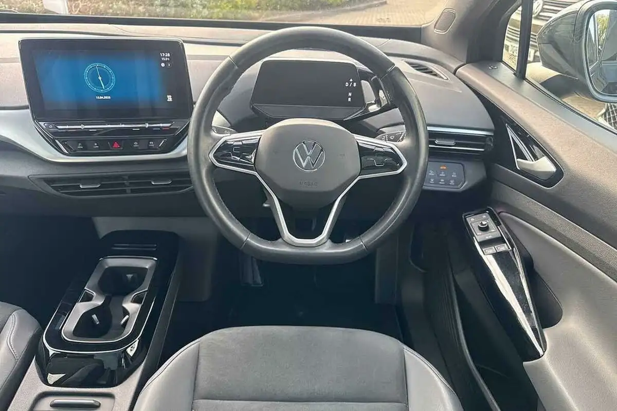 2022-volkswagen-id4-e-family-204ps-performance-big-13