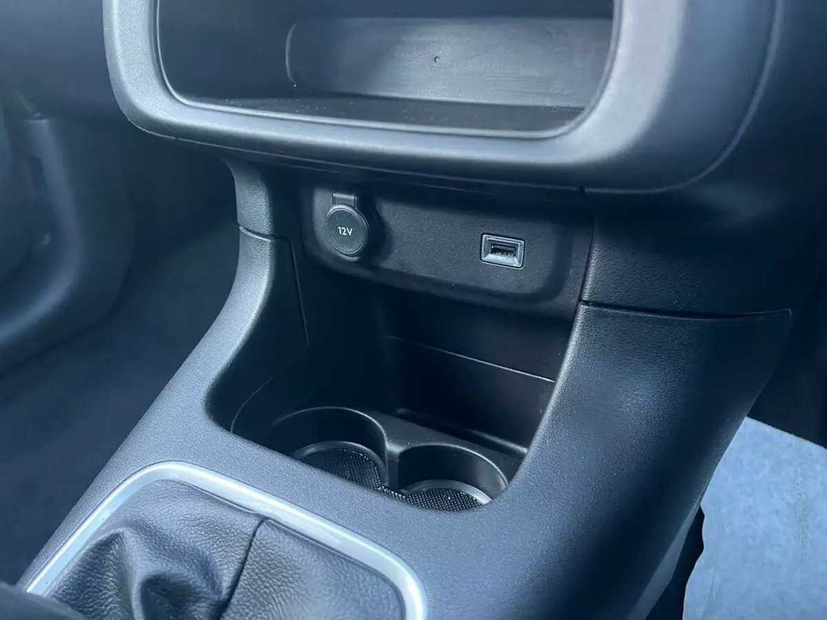 2023-citroen-c3-12-puretech-c-series-edition-83ps-ss-big-13