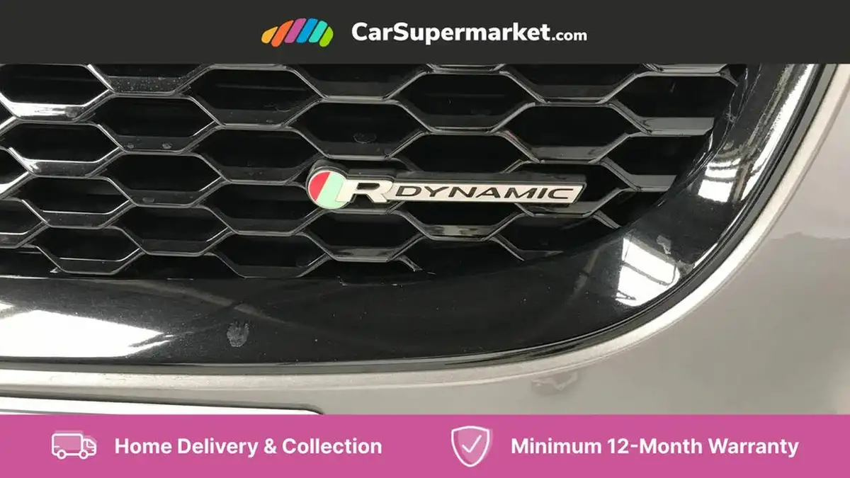 2020-jaguar-e-pace-20-i4d-chequered-flag-180ps-big-15