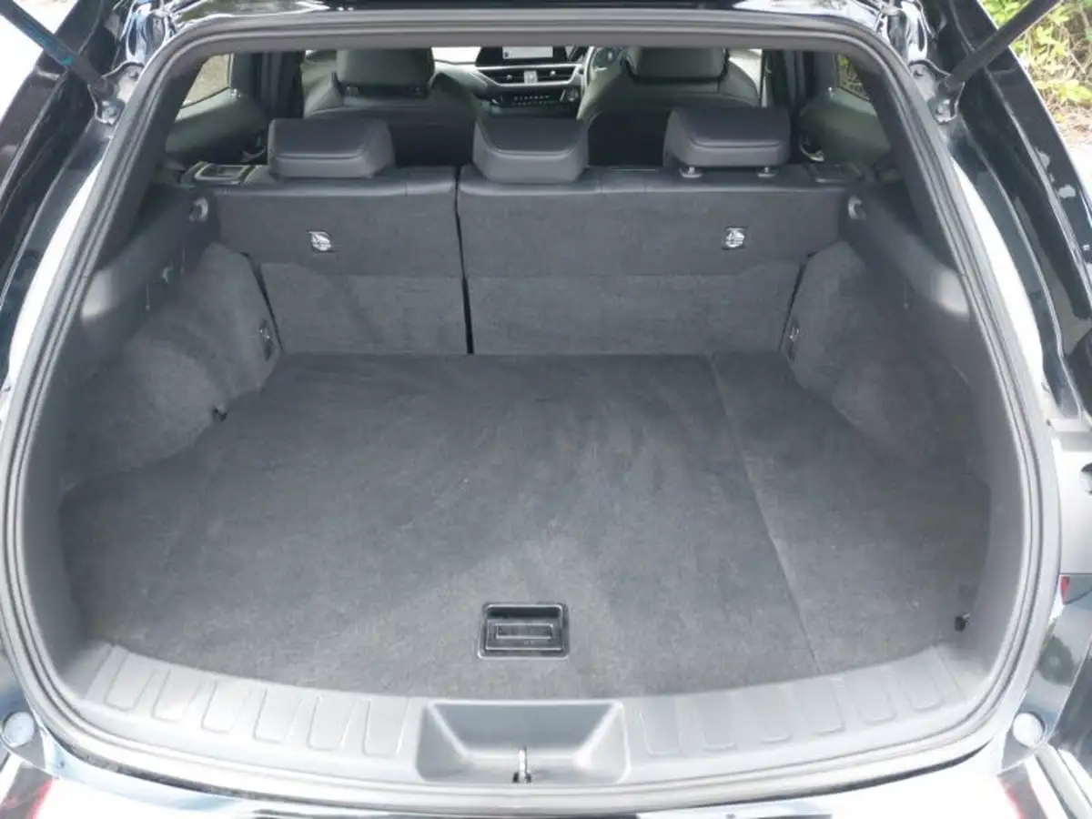 2022-lexus-ux-250h-20-f-sport-premium-plus-pack-big-7