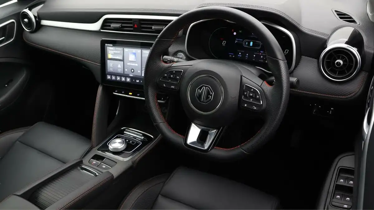 2023-mg-zs-suv-e-trophy-connect-ev-156ps-long-range-big-8
