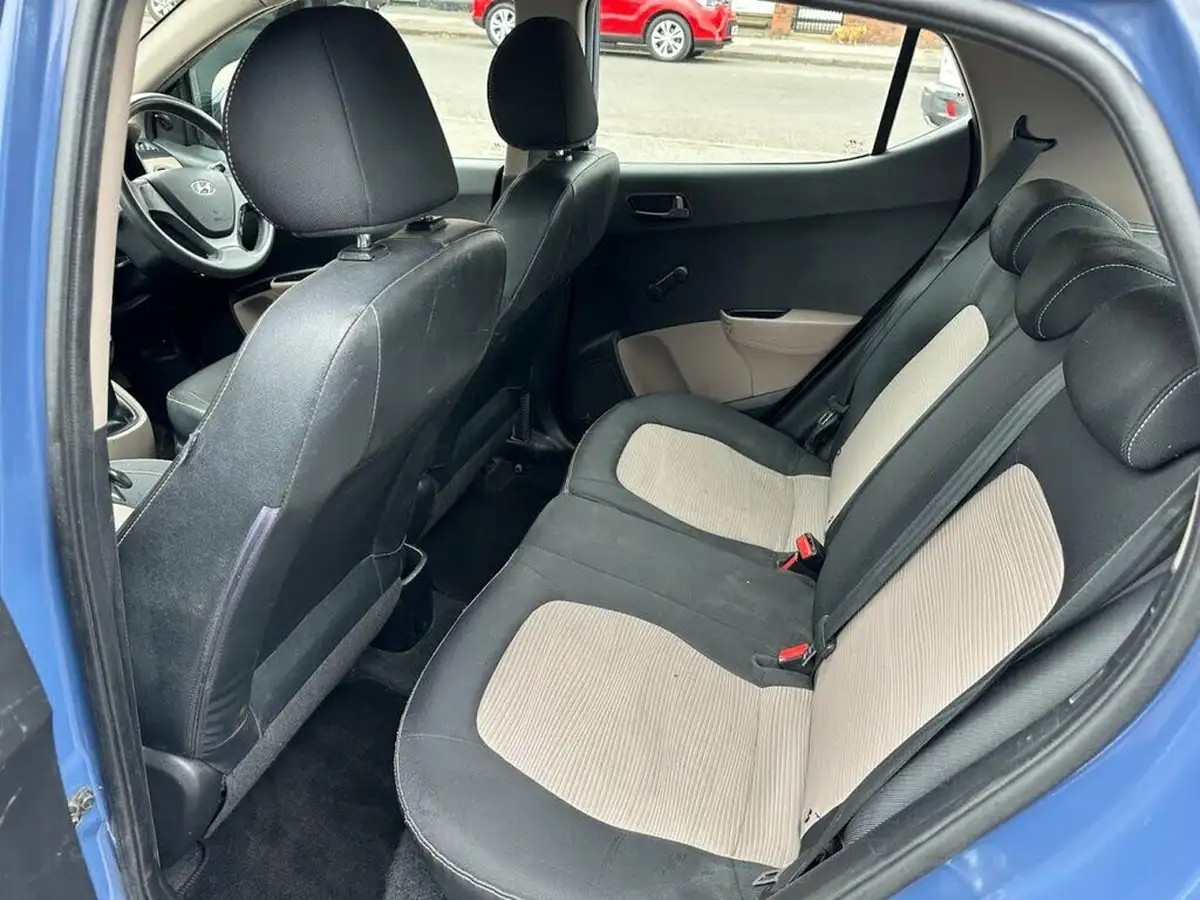 2015-hyundai-i10-10-s-big-34