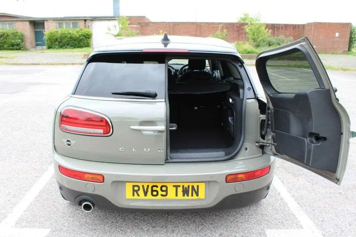 2019-mini-clubman-15-cooper-classic-134bhp-big-19