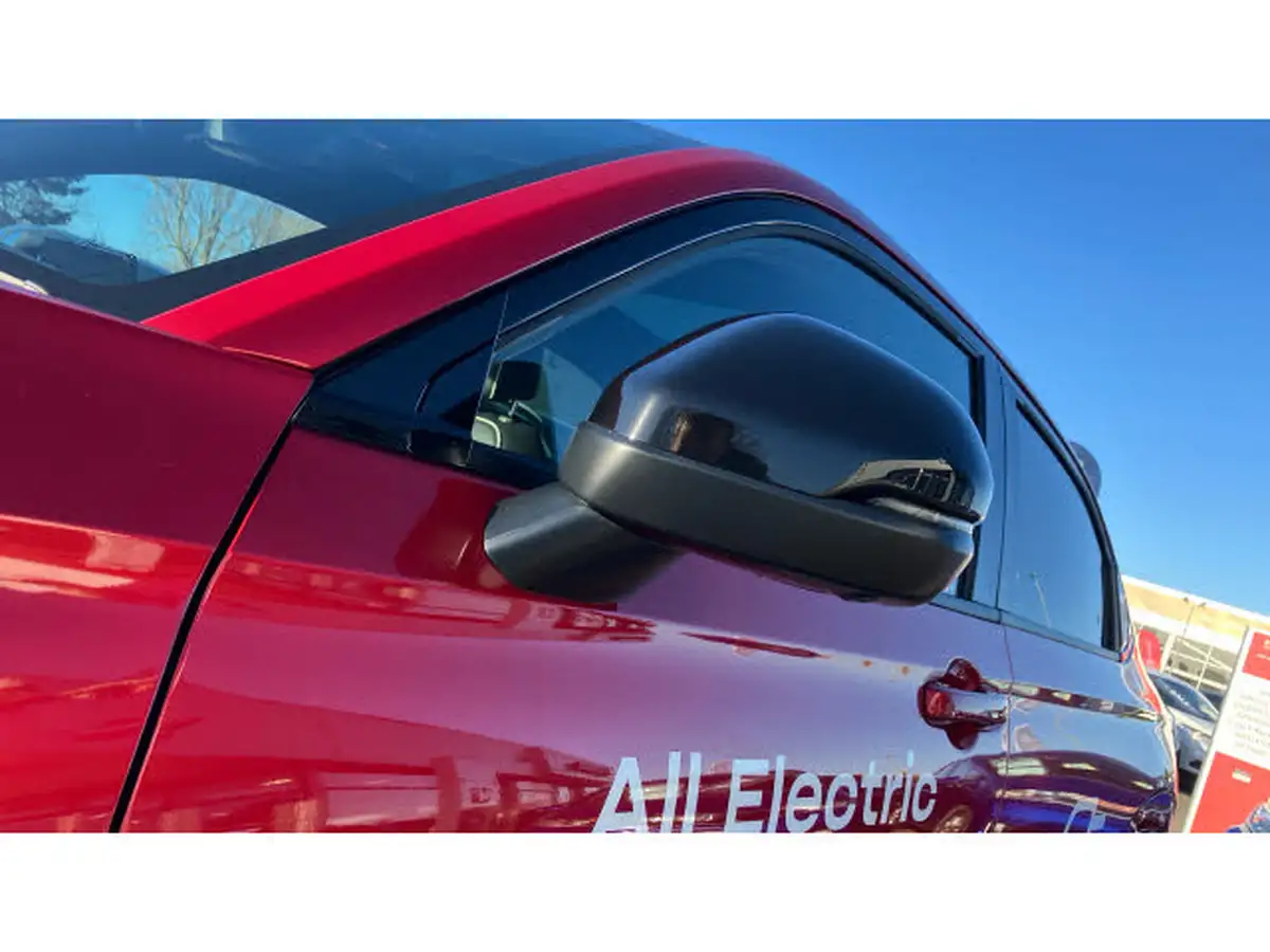 2023-honda-eny1-e-advance-big-17