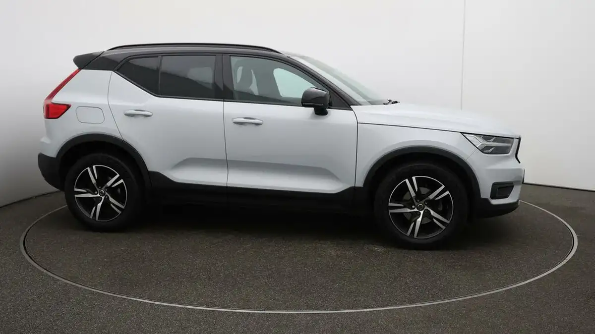 2021-volvo-xc40-15-t3-r-design-161bhp-auto-big-47