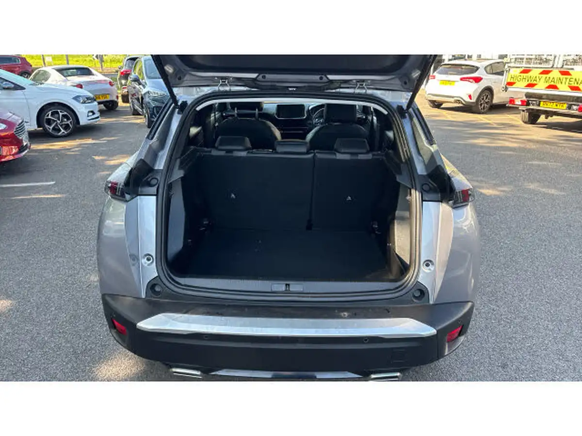 2021-peugeot-2008-suv-12-puretech-allure-130bhp-eat8-big-3