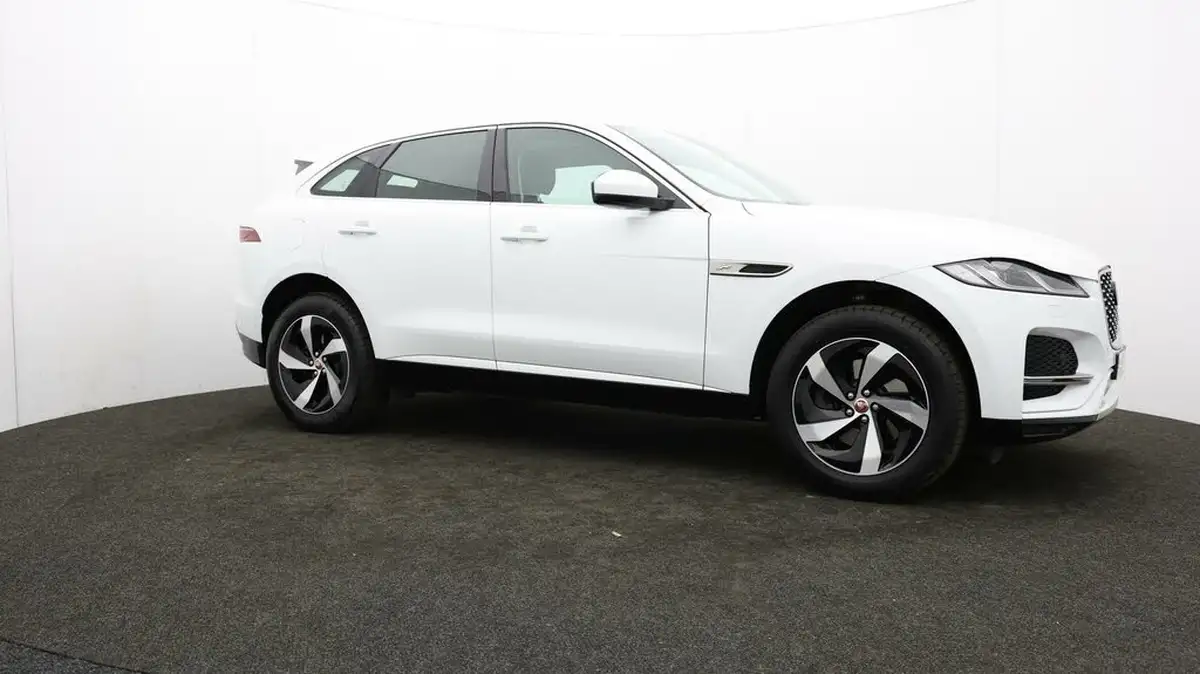 2022-jaguar-f-pace-20-d200-s-big-42