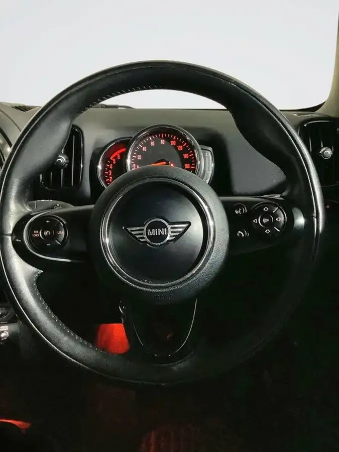 2018-mini-countryman-20td-cooper-d-jcw-chili-ss-auto-big-13