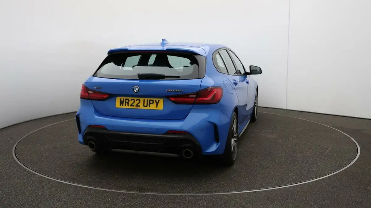 2022-bmw-1-series-20-m135i-xdrive-big-56