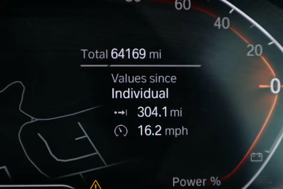 2021-bmw-x6-30td-xdrive30d-m-sport-big-56