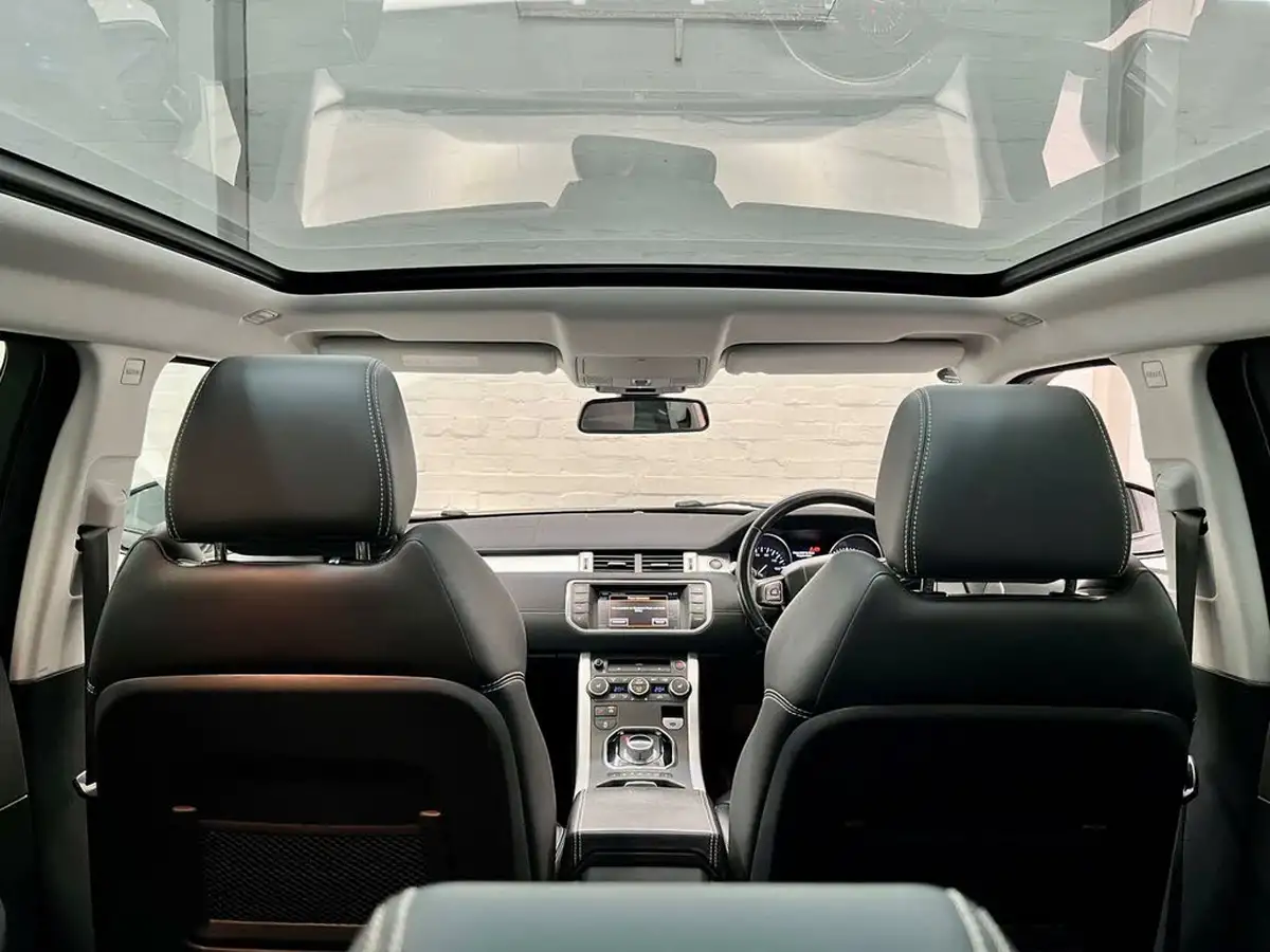 2015-land-rover-range-rover-evoque-22sd4-dynamic-hatchback-5d-auto-big-31