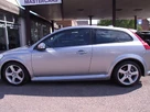 2010-volvo-c30-16td-r-design-small-10