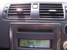 2010-volvo-c30-16td-r-design-small-34