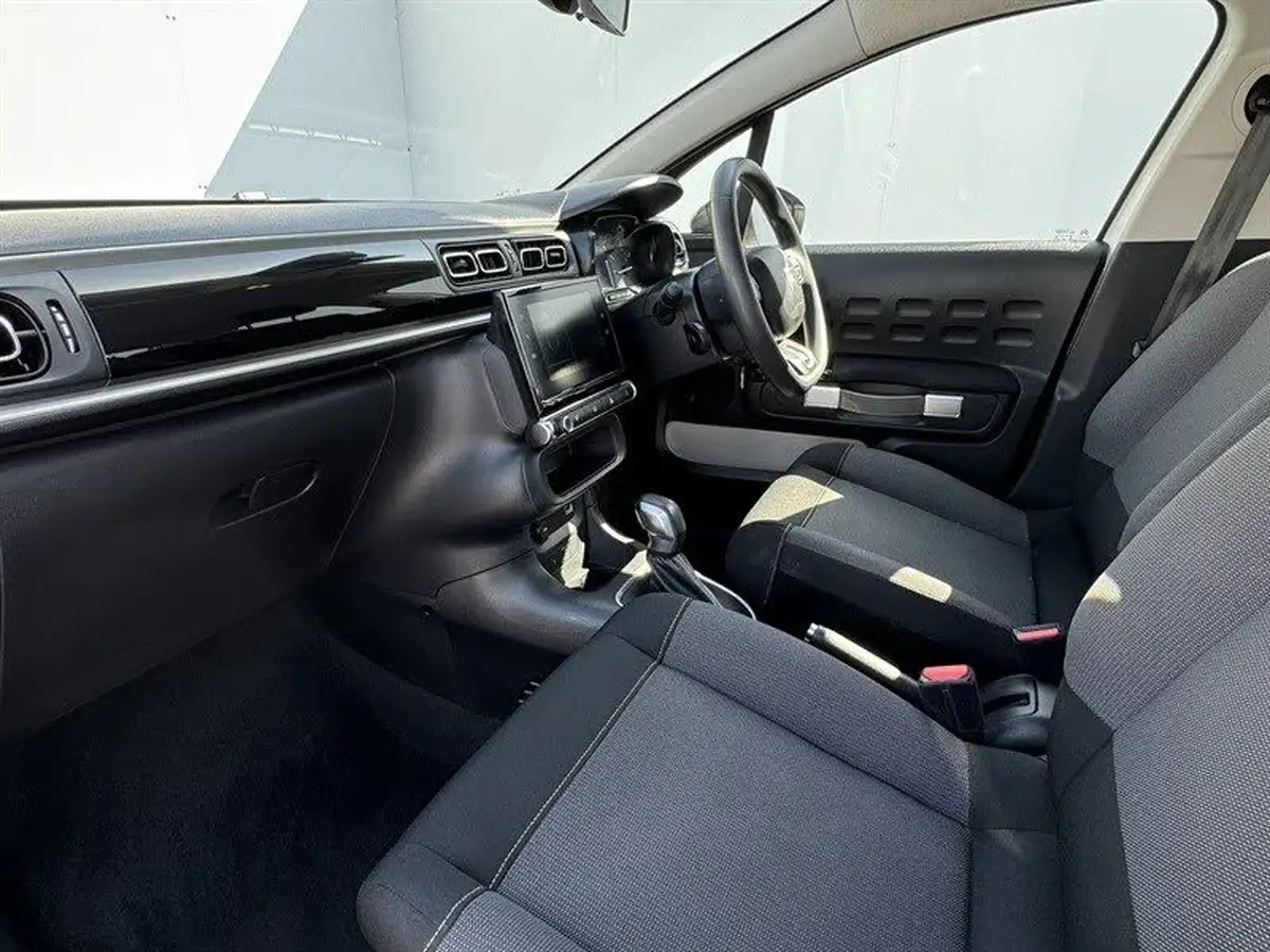 2021-citroen-c3-12-puretech-shine-110ps-eat6-big-11