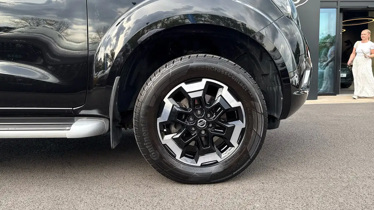 2021-nissan-navara-23dci-tt-tekna-8-navileather-big-16