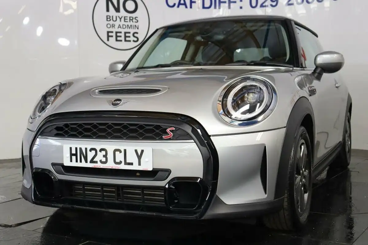 2023-mini-cooper-20-cooper-s-classic-premium-auto-hatchback-3d-auto-big-11