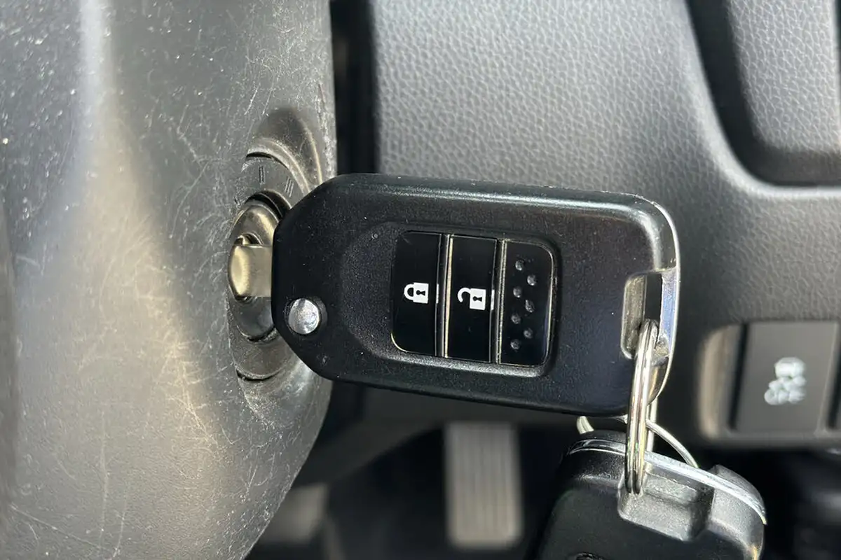 2016-honda-jazz-13-i-vtec-se-big-21