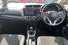 2016-honda-jazz-13-i-vtec-se-small-8