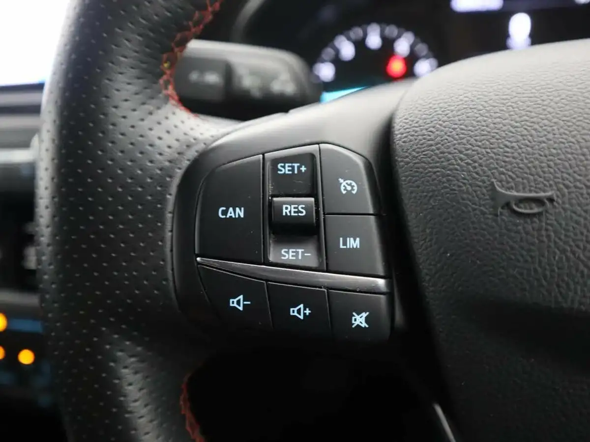 2020-ford-focus-10t-st-line-edition-125ps-hybrid-mhev-hatchback-big-34