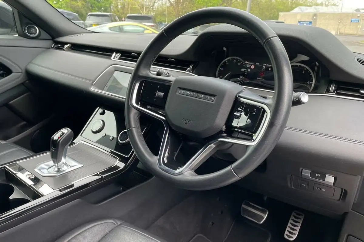 2022-land-rover-range-rover-evoque-20-d200-r-dynamic-se-big-29