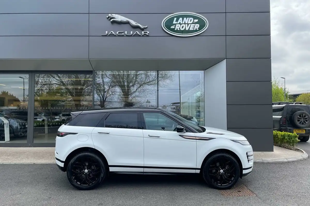 2022-land-rover-range-rover-evoque-20-d200-r-dynamic-se-big-1