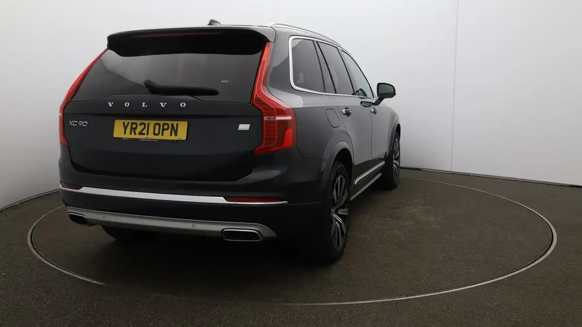 2021-volvo-xc90-20-t8-inscription-390bhp-big-56