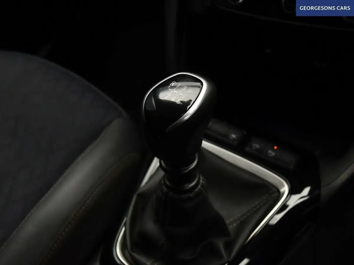 2020-vauxhall-corsa-12-turbo-elite-nav-premium-big-25