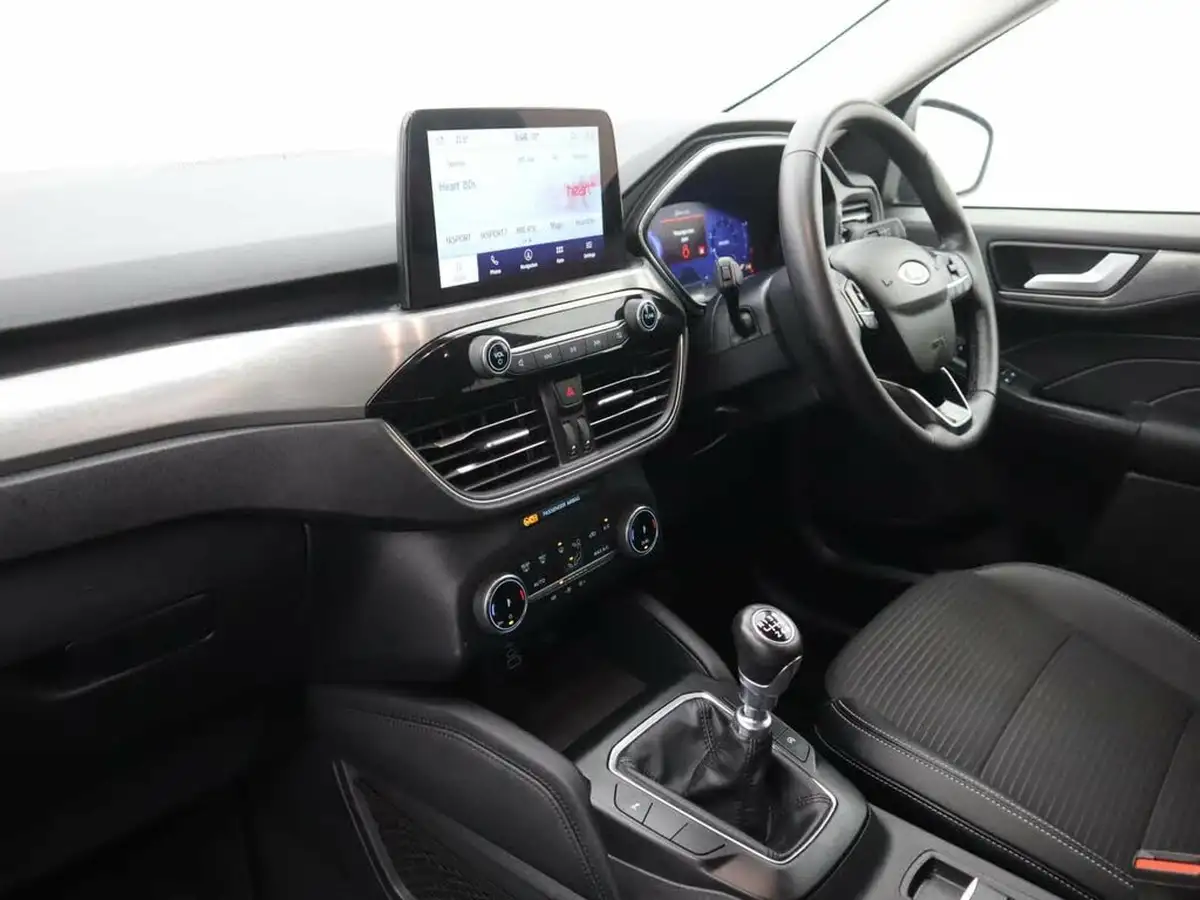 2023-ford-kuga-15t-titanium-edition-big-14