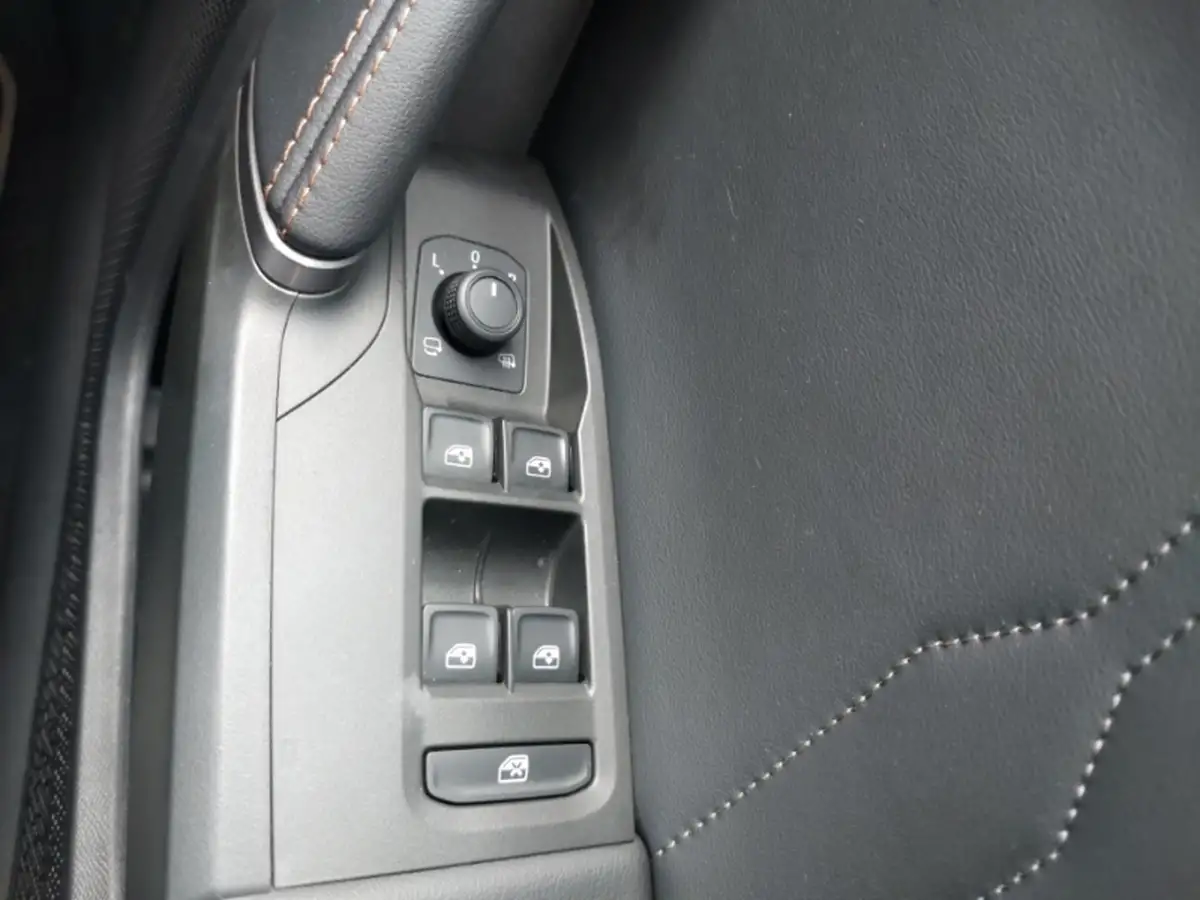 2024-cupra-formentor-15-tsi-v2-dsg-big-16