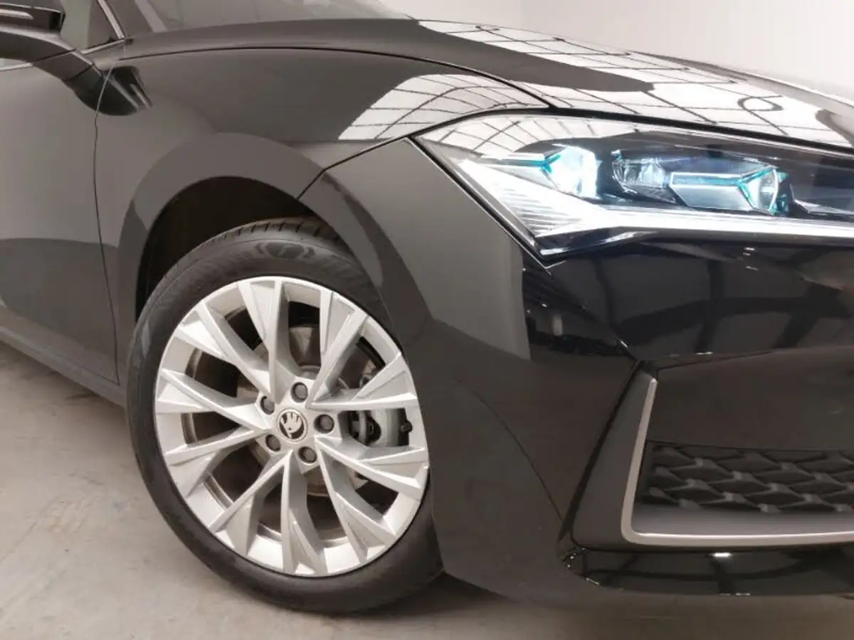 2024-skoda-superb-big-8