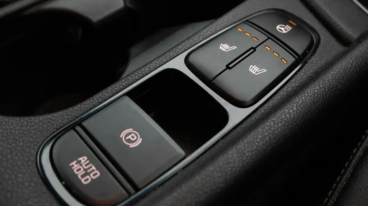 2021-kia-niro-16-gdi-phev-3-42in-cluster-big-21