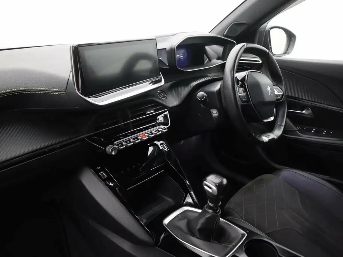 2021-peugeot-2008-suv-12-puretech-gt-premium-130bhp-big-12