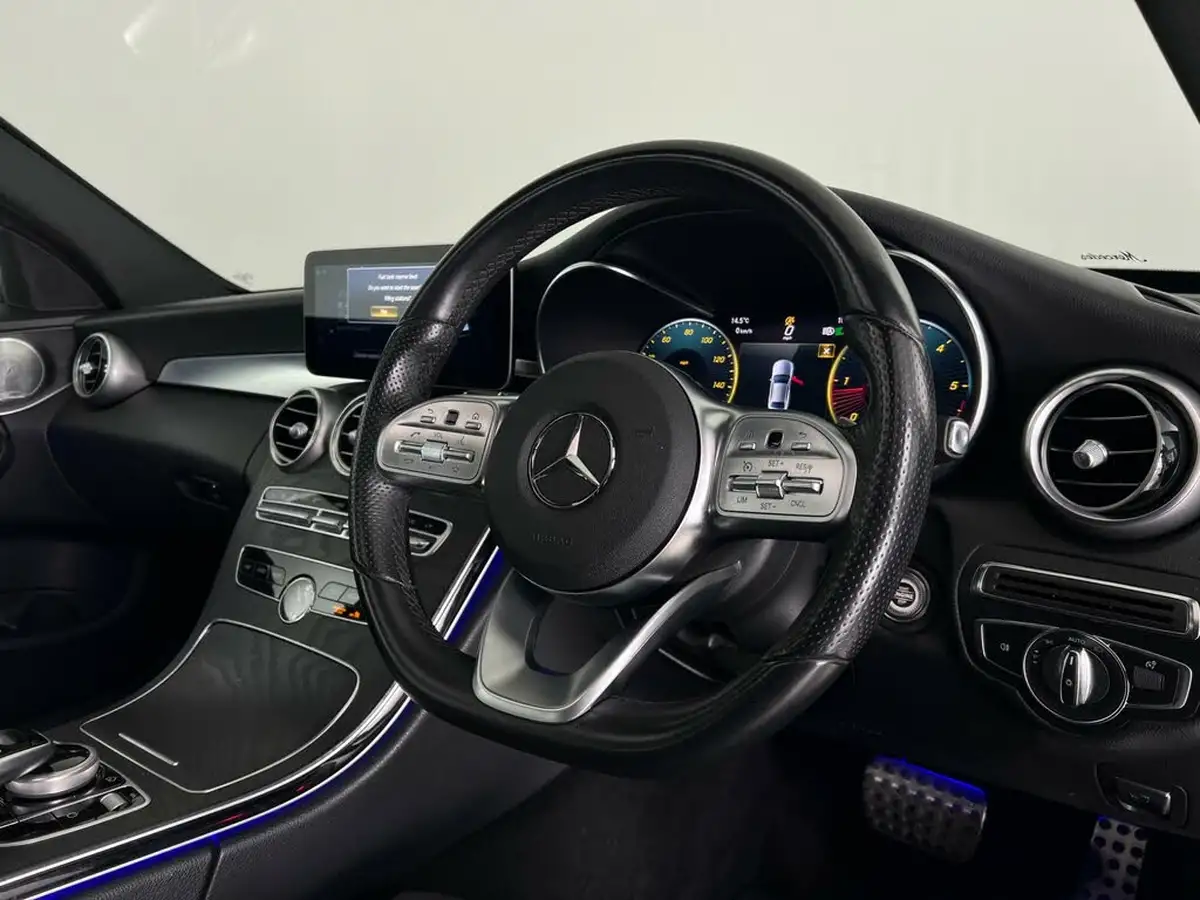 2018-mercedes-benz-c-class-20d-c220d-amg-line-premium-plusss-saloon-4d-big-15