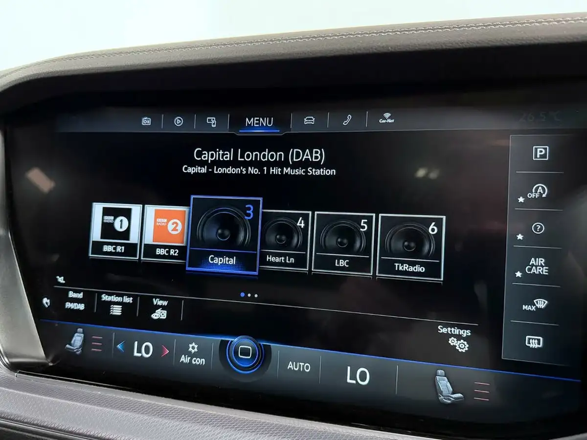 2022-volkswagen-touareg-30tsi-black-edition-big-54