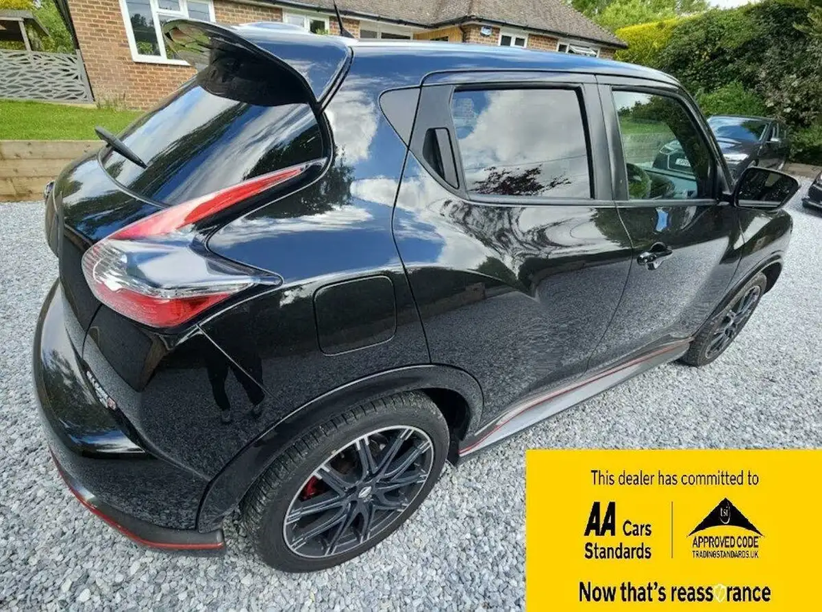 2017-nissan-juke-16-nismo-rs-214ps-4x4-m-xtronic-big-3
