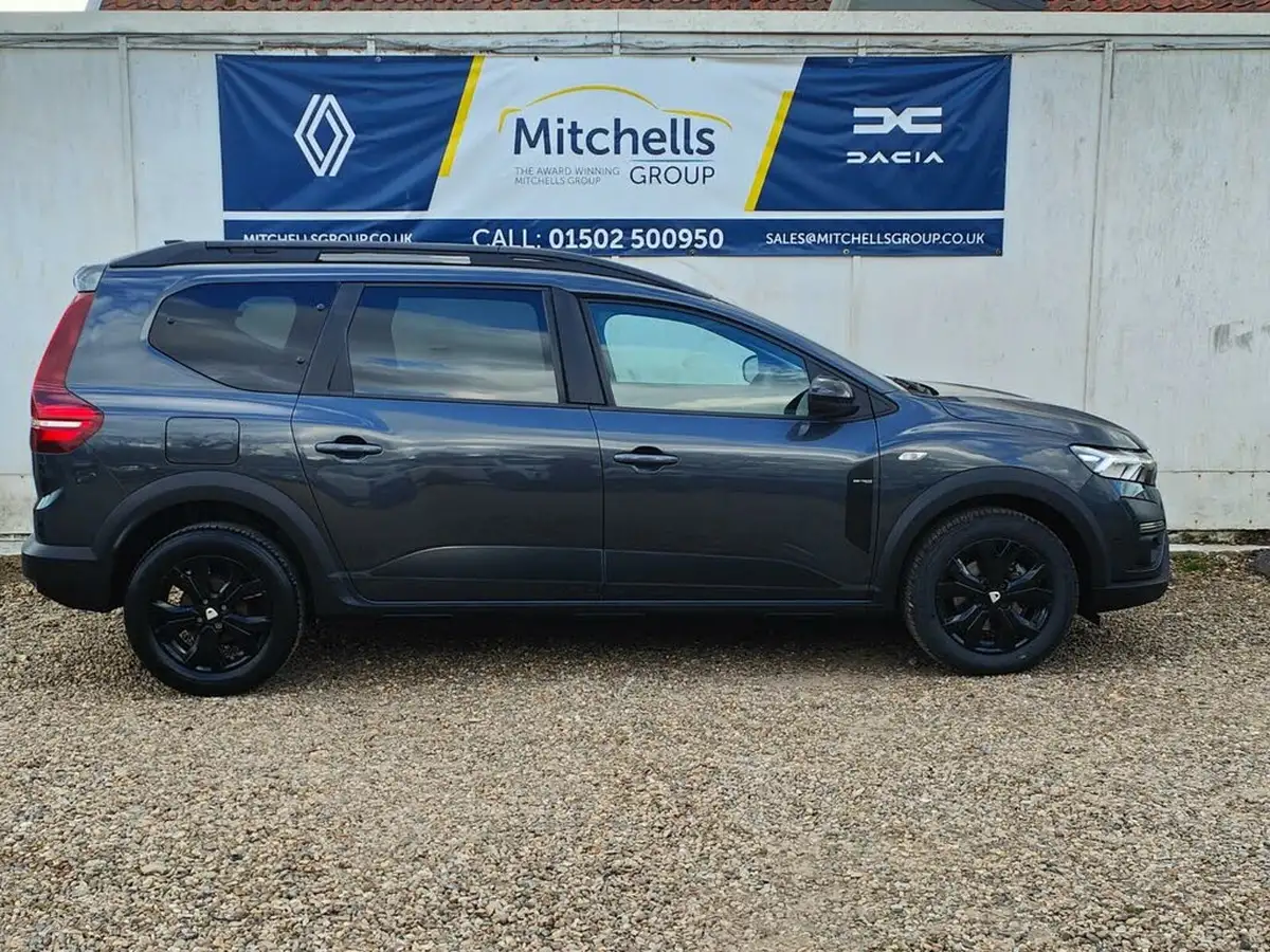 2023-dacia-jogger-10-tce-extreme-se-big-2