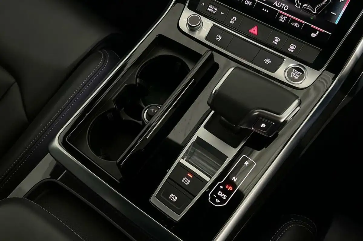 2023-audi-q7-30-55-tfsi-black-edition-big-38