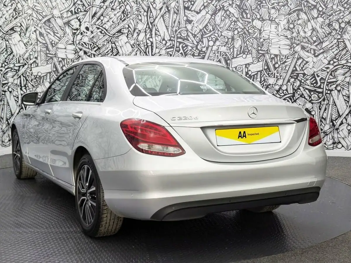 2021-mercedes-benz-c-class-20d-c220d-se-saloon-4d-big-8