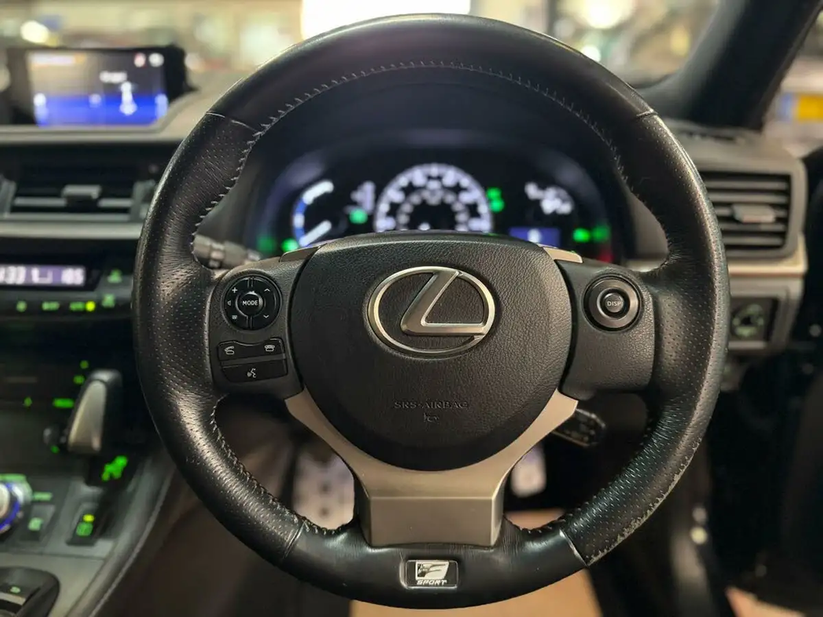 2015-lexus-ct-200h-18-f-sport-cvt-big-29