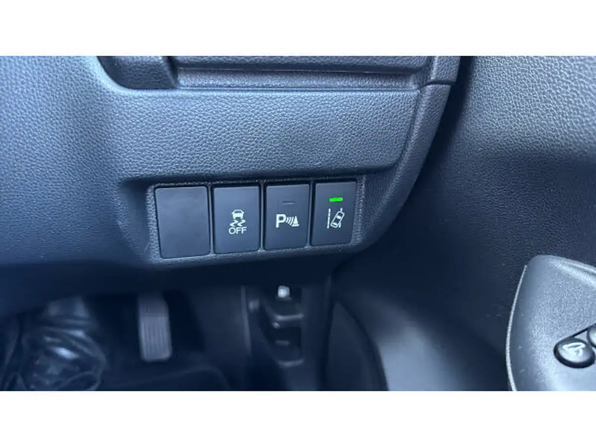 2019-honda-jazz-13-i-vtec-ex-navi-big-16