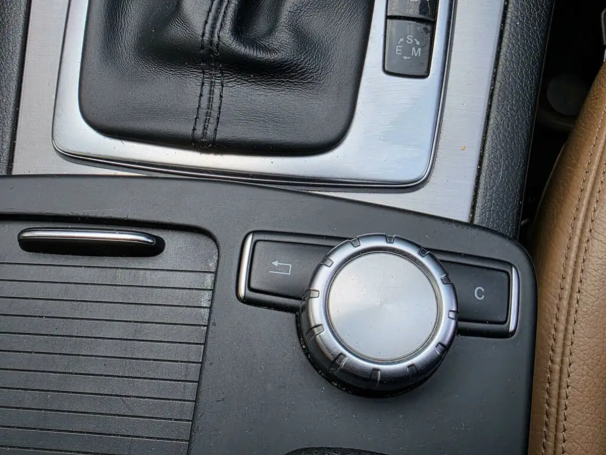 2013-mercedes-benz-c-class-21cdi-c220-cdi-amg-sport-estate-5d-7g-tronic-plus-big-30