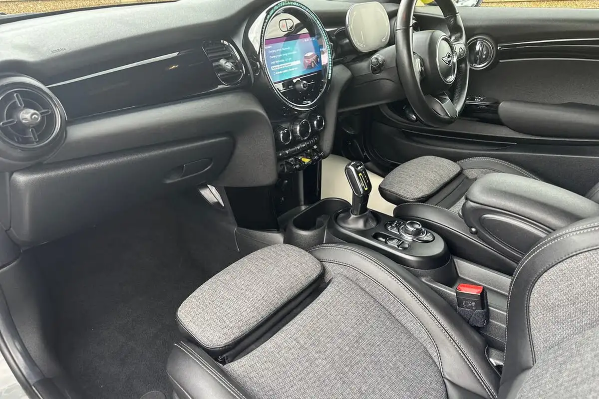 2022-mini-cooper-e-cooper-s-2-big-3